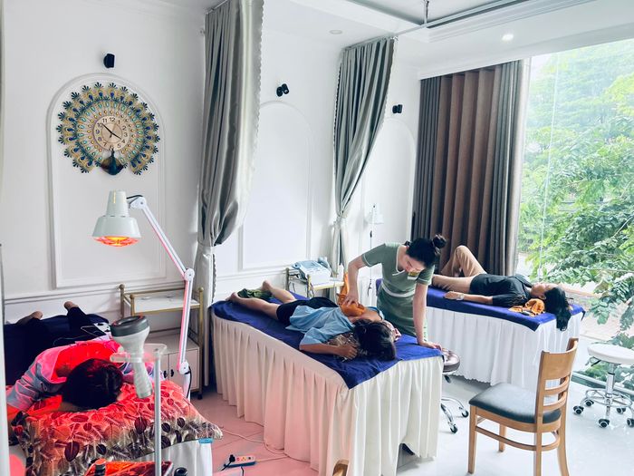 Hình ảnh thực tế Phòng khám Đông y Quốc Công