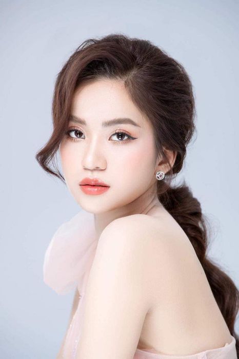 Hình ảnh cô dâu lộng lẫy qua bàn tay phù thủy của Thanh Duyên Makeup