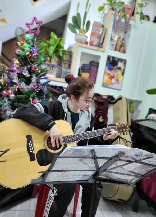 Khám phá không gian nghệ thuật tại Lớp Nhạc Mendy Nguyễn qua những hình ảnh đầy cảm hứng