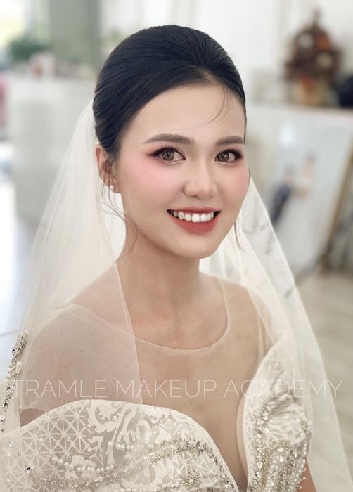 Tác phẩm nghệ thuật trang điểm từ Shiny Quỳnh Studio