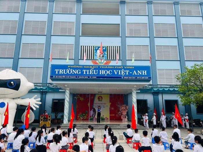 Hoạt động ngoại khóa sôi nổi tại Trường Tiểu học Việt Anh