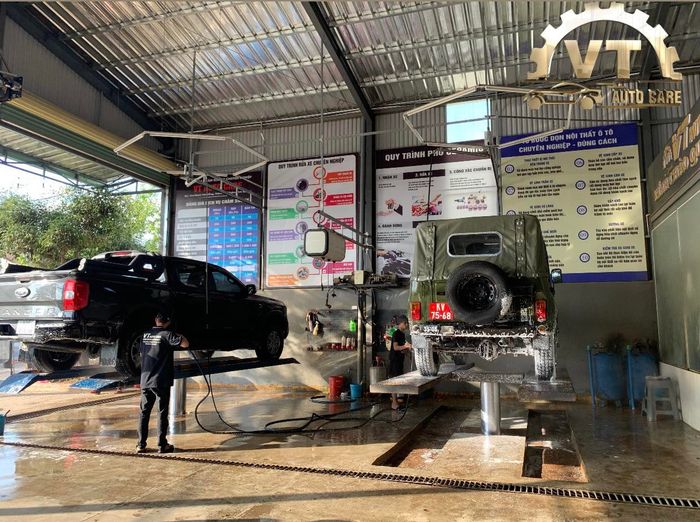 Hình ảnh quy trình chăm sóc xe chuyên nghiệp tại VT Auto Care