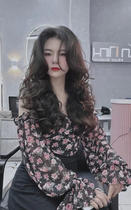 Không gian sang trọng tại Hair Salon Tuấn Ninh