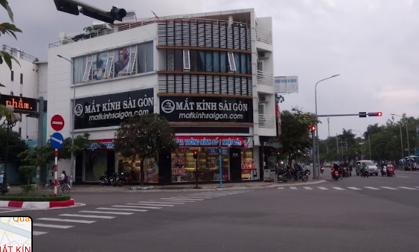 Hình ảnh showroom Mắt Kính Sài Gòn COM