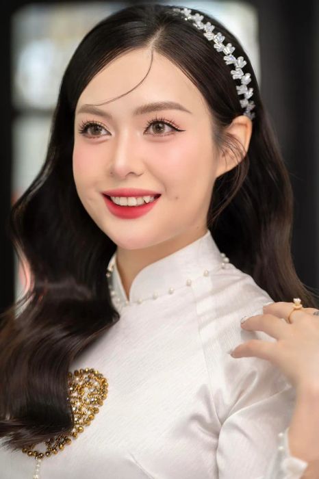 Khoảnh khắc tỏa sáng của cô dâu tại Trường Kem Wedding