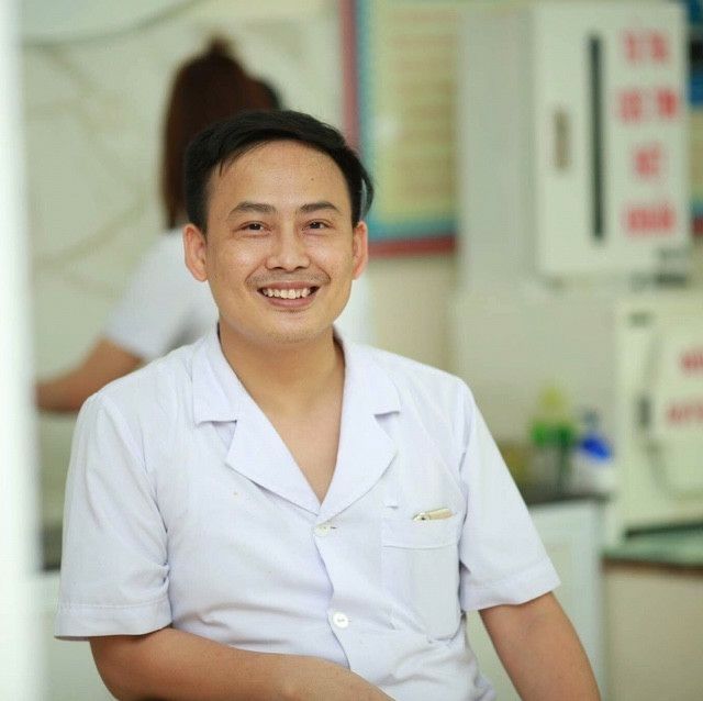 Hình ảnh bác sĩ Lê Thạc Vinh - chuyên gia hàng đầu về chỉnh nha và Implant