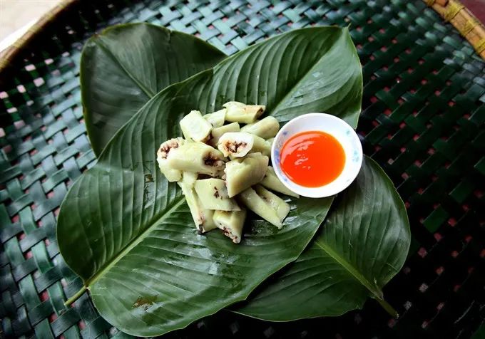 Hình ảnh bánh tẻ Văn Giang - Đặc sản truyền thống làng Phụng Công