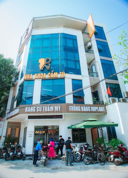 Không gian phòng khám sang trọng tại Nha Khoa Cẩm Tú