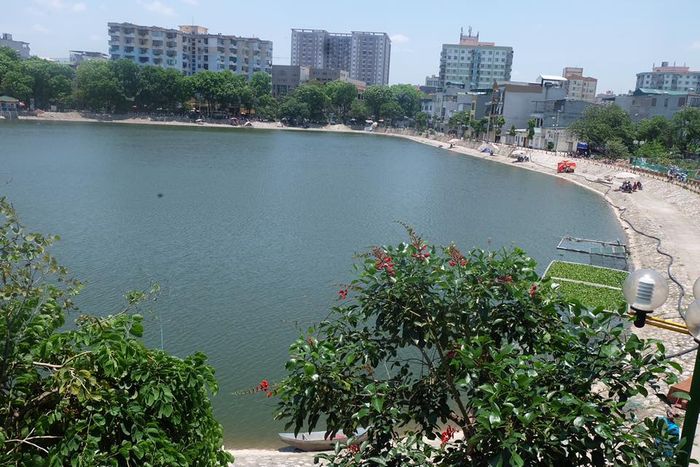 Không gian xanh mát tại hồ câu Đầm Sòi