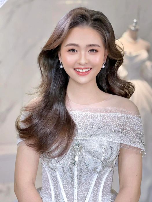 Vẻ đẹp tự nhiên hoàn hảo từ Dieu Thuy Bridal