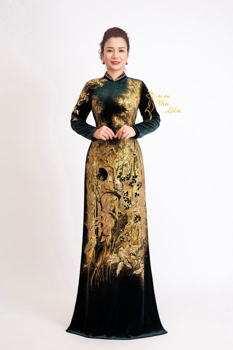 Áo Dài Thu Liễu - Kiệt tác ren lưới và pha lê