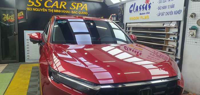Quy trình dán phim cách nhiệt chuẩn tại 5S Car Spa