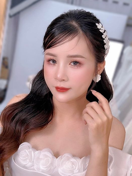 Hình ảnh cô dâu tinh khôi tại Lan Nguyễn Makeup