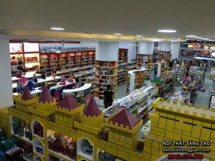 Không gian hiện đại tại nhà sách Tràng An - Ảnh 1