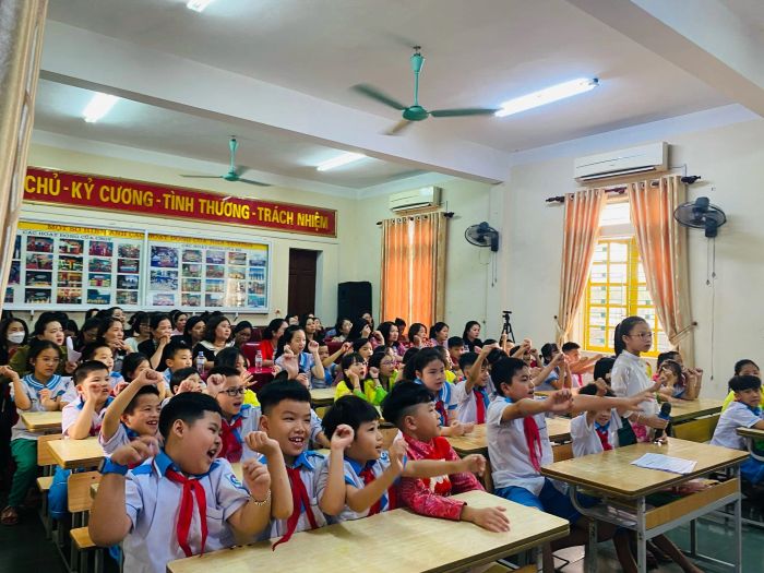 Hoạt động học tập sôi nổi tại Tiểu học Lê Lợi