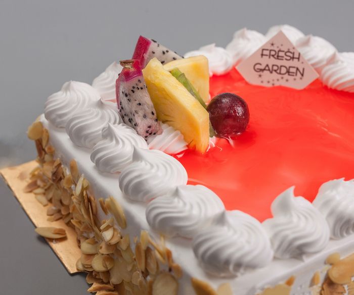 Những chiếc bánh kem tươi ngon đầy màu sắc tại Fresh Garden