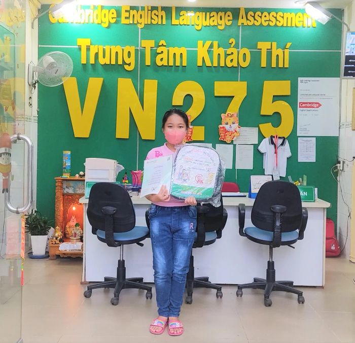 Hình ảnh lớp học hiện đại tại Trung tâm Ngoại ngữ Bông Sen - VN275