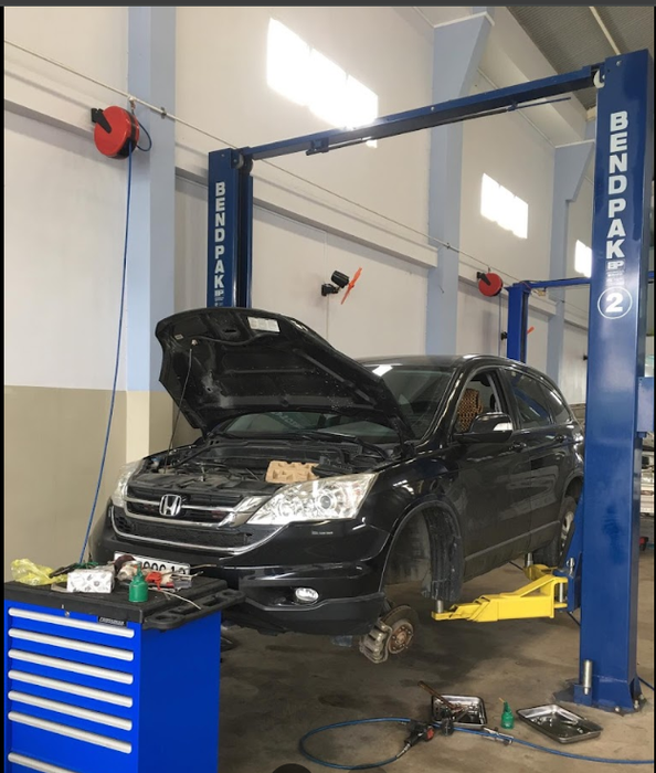 Hình ảnh tổng quan Garage Thanh Dũng - Không gian làm việc hiện đại