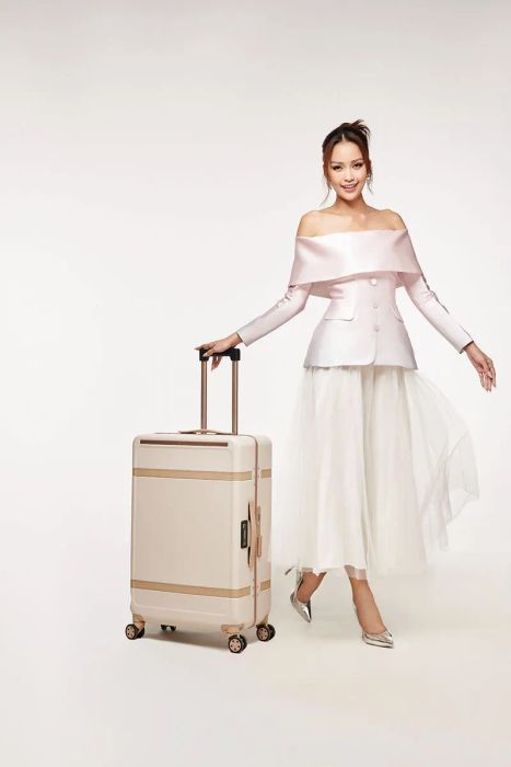 Hình ảnh vali Epoch sang trọng