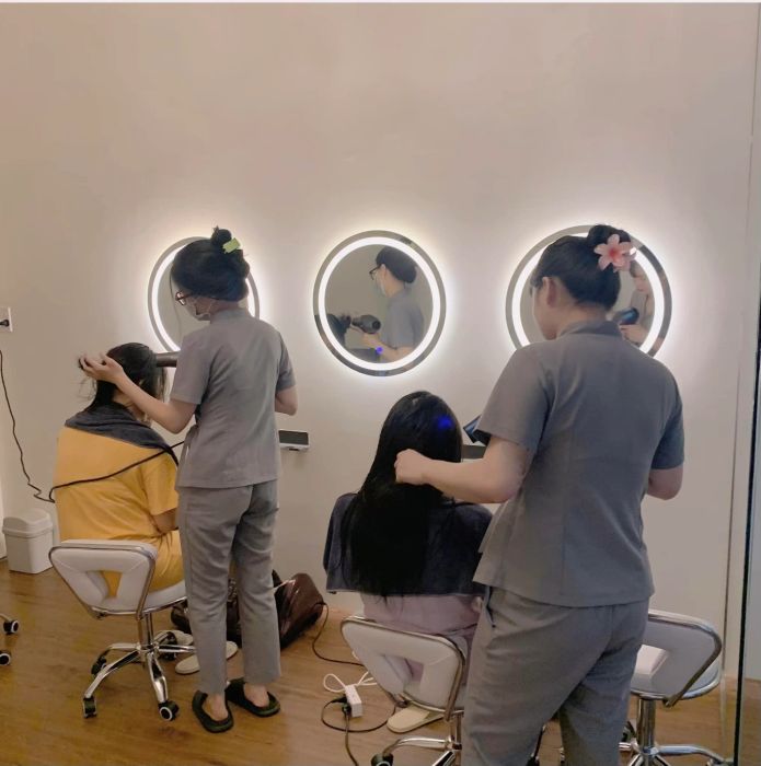 Không gian sang trọng tại Moon White Spa