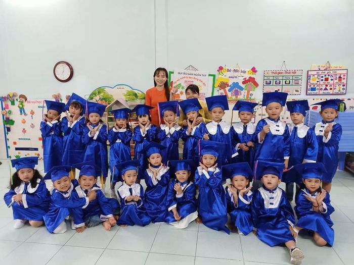 Hình ảnh khuôn viên xanh mát tại Trường Mầm Non Bé Ngoan