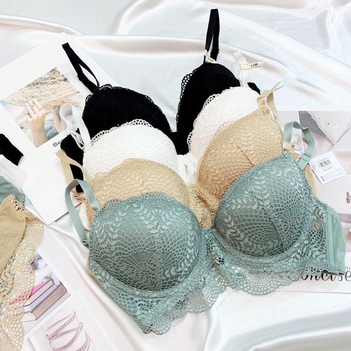 Không gian mua sắm sang trọng tại Lulishop