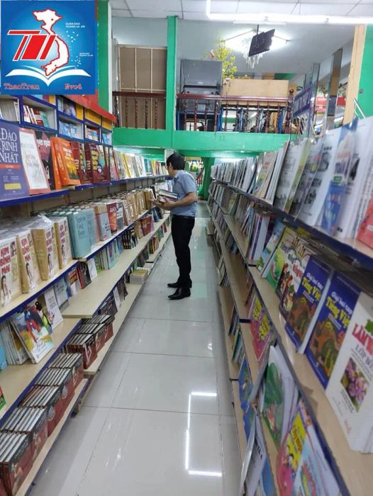 Góc đọc sách đầy cảm hứng tại Nguyễn Văn Cừ - Ảnh 2