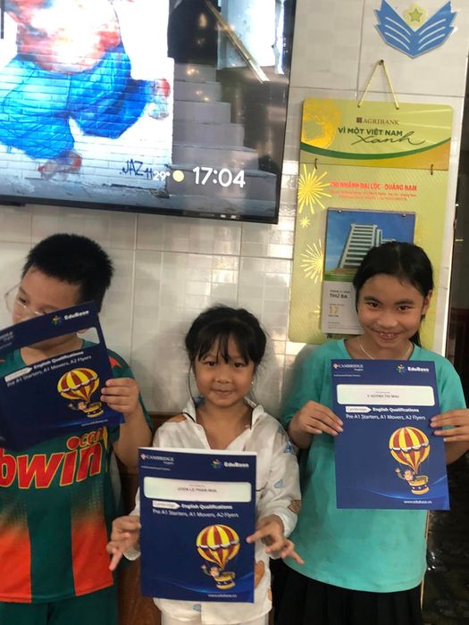 Hình ảnh lớp học tại Challenger English