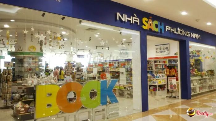 Không gian hiện đại tại nhà sách Phương Nam - Ảnh 1