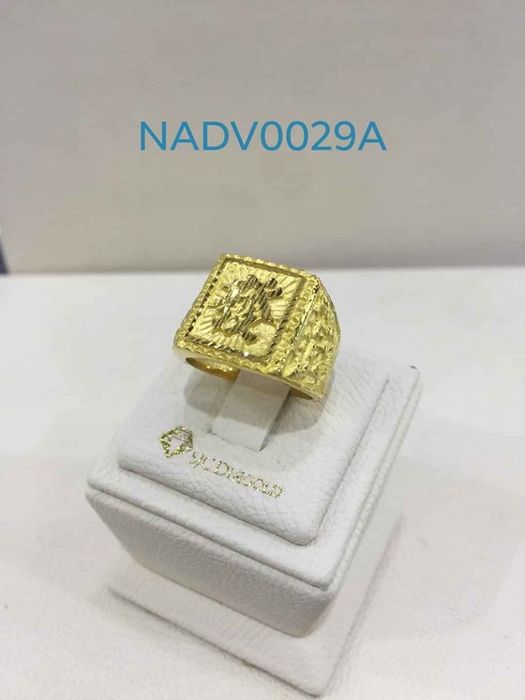 Hình ảnh ấn tượng về cửa hàng vàng SJC tiêu chuẩn tại Hà Nội