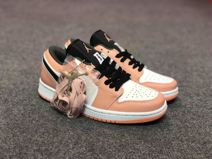 TN.Sneaker hình ảnh 1