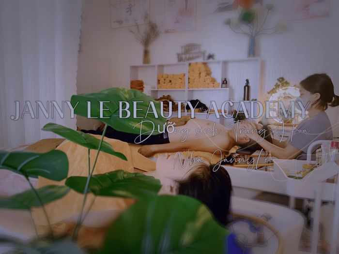 Không gian sang trọng tại JANNY LE Spa
