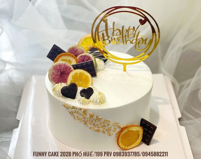 Bộ sưu tập bánh ngọt đầy màu sắc tại Funny Cake