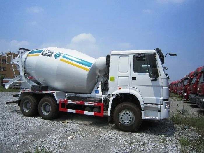Hình ảnh chi tiết xe trộn Howo