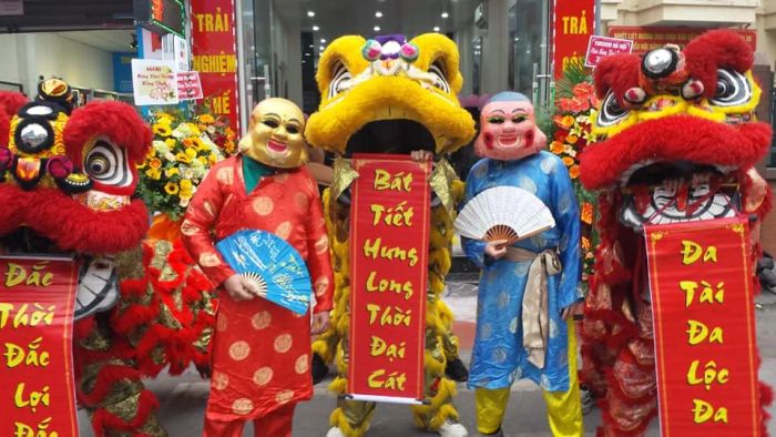 Hình ảnh ấn tượng của Đoàn Nghệ Thuật Lân Sư Rồng Hồng Lân Hội trong lễ hội
