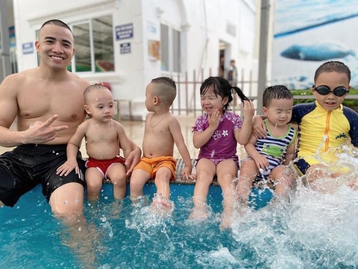 Hình ảnh 2 Bể bơi Hoàng Vân: Khu vực bơi cho trẻ em