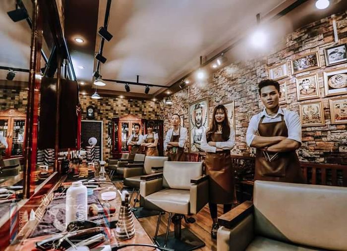 Hình ảnh thực tế về không gian đào tạo tại FStyle Barber Shop