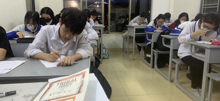 Hình ảnh lớp học tại Trung tâm Ngoại ngữ Núi Voi