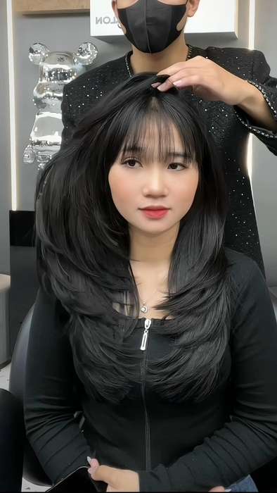 Hình ảnh thực tế dịch vụ chuyên nghiệp tại UK Hair