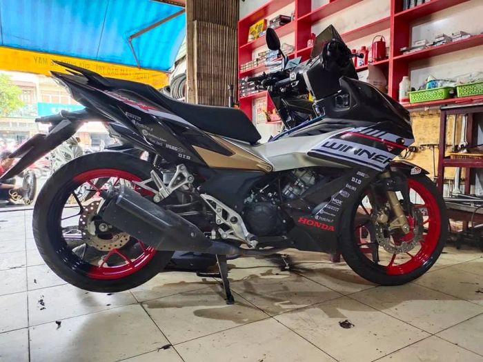 Bộ sưu tập hình ảnh chuyên nghiệp - Trung tâm Sửa Xe Sài Gòn 2