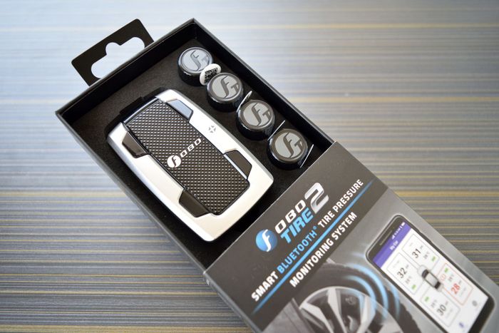 Hình ảnh thực tế cảm biến áp suất lốp Fobo Tire cao cấp
