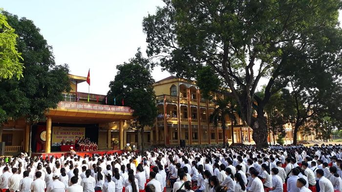 Trường Trung Học Phổ Thông Chí Linh - Hải Dương hình ảnh 2