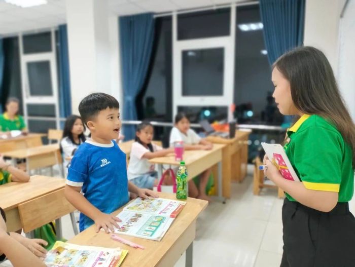 Trung Tâm Ngoại Ngữ Quốc Tế Hoàn Cầu Hình Ảnh 2