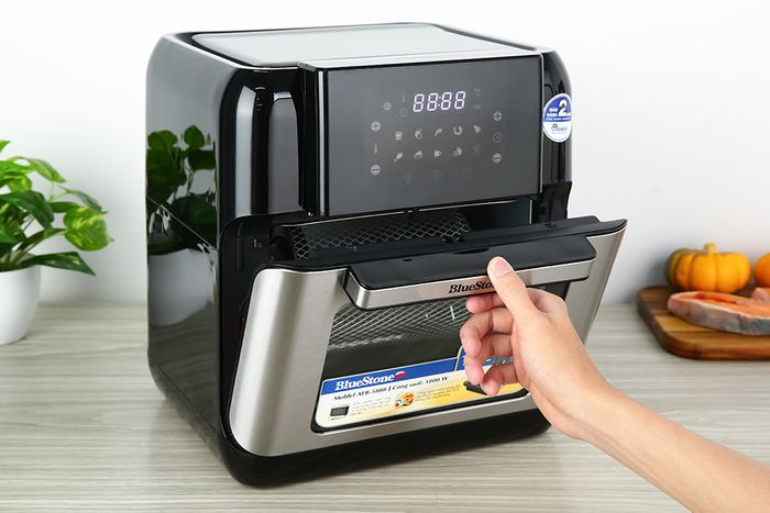 Không gian trưng bày đa dạng tại Điện máy XANH