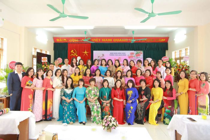 Trường THCS Bạch Đằng ảnh 2
