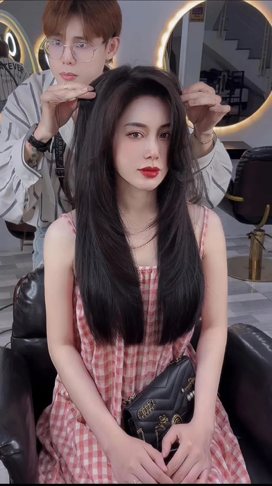 Không gian sang trọng và đẳng cấp tại Hair Salon Nguyễn Vinh
