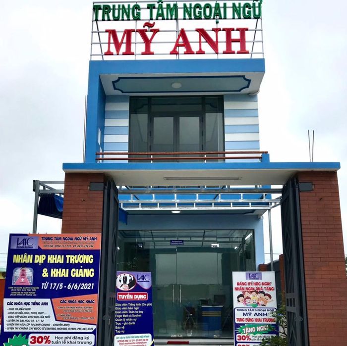 Hình ảnh lớp học năng động tại Trung Tâm Ngoại Ngữ Mỹ Anh
