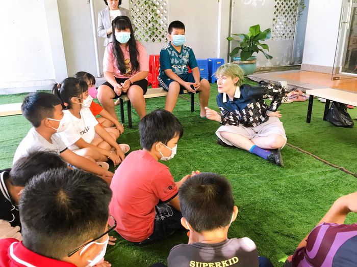 Hình ảnh lớp học sinh động tại Trung tâm Ngoại ngữ Mai Lâm Cần Giờ
