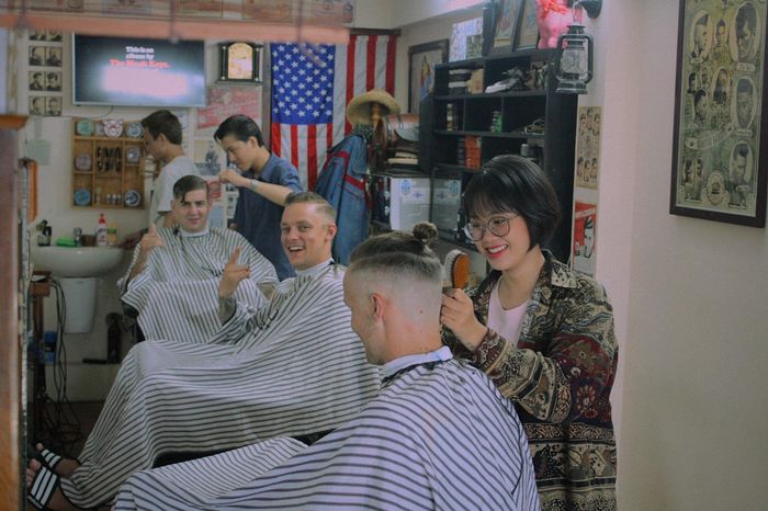 Không gian đẳng cấp tại Thom×Hien Barber Shop