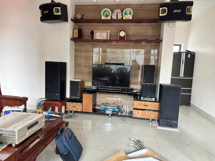 Hệ thống âm thanh chuyên nghiệp được lắp đặt bởi Bá Luân Audio